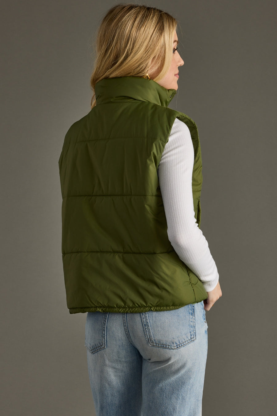 CL-VT-697_OLIVE