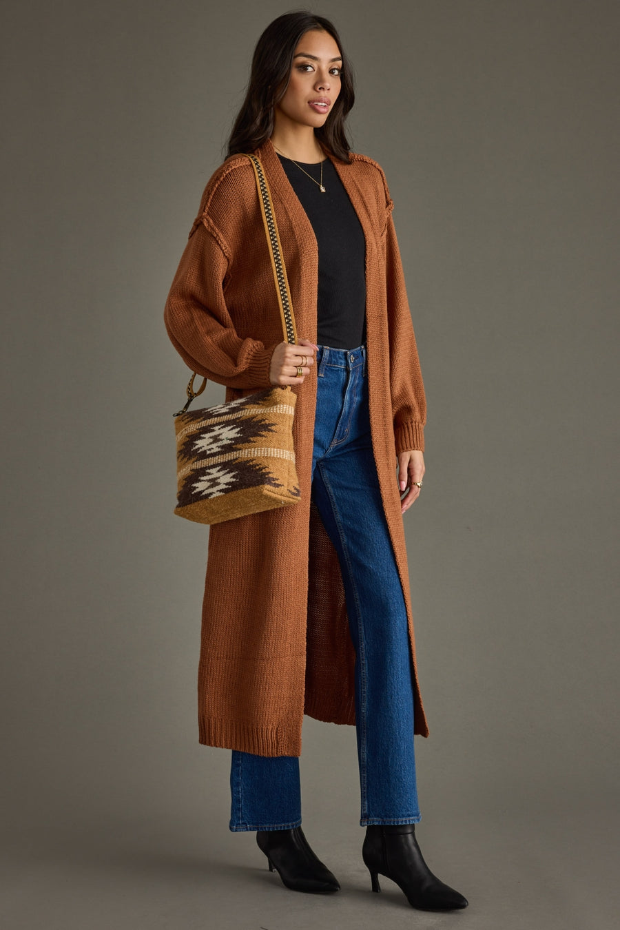 CL-CD-717_BROWN