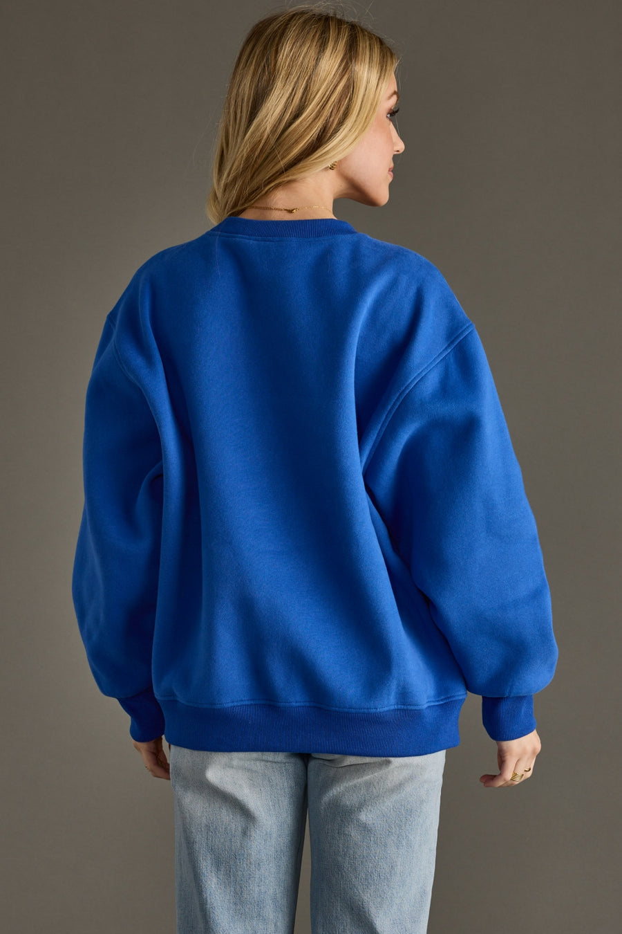 blue and light Pink Apres sweatshirt, apres sweatshirt, blue sweatshirt, oversized sweatshirt, women's sweatshirt, ski trip