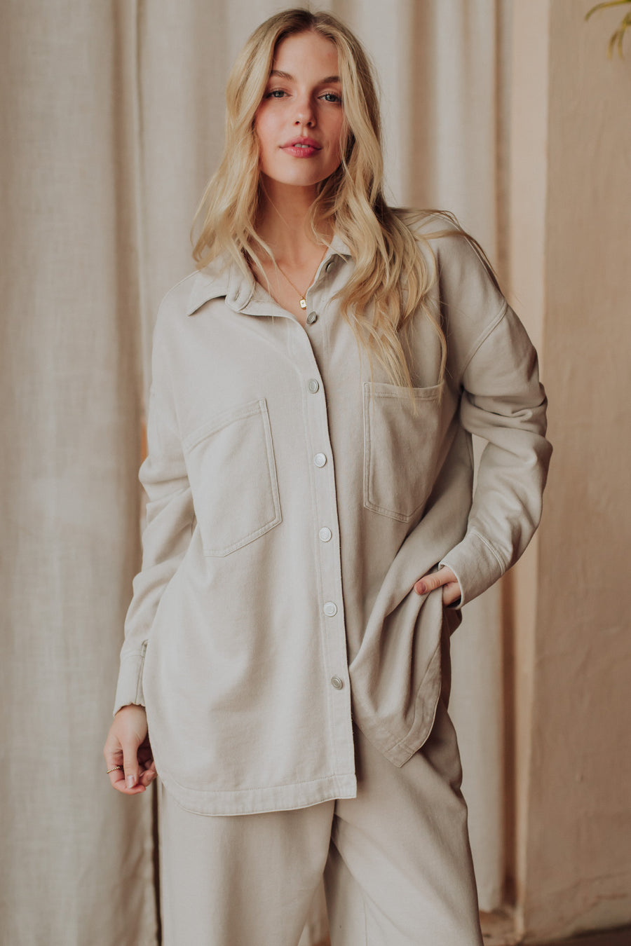 CL-TOP-1113_LIGHT GRAY