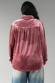 Back view of a mauve velvet Mauve Velvet Button Up shirt with a pleated back yoke, worn with blue jeans.