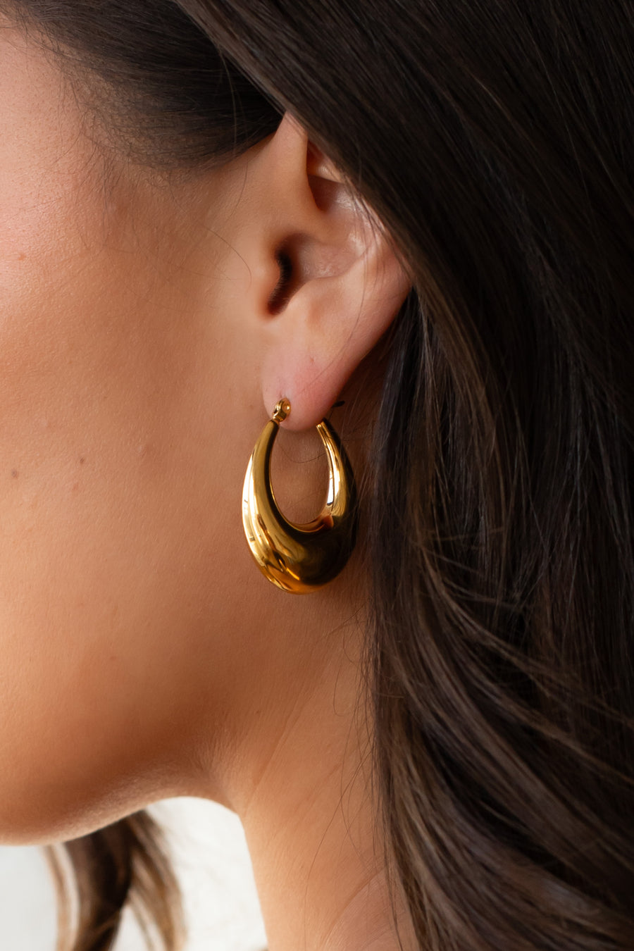 Luxe Gold Bubble Oval Hoops