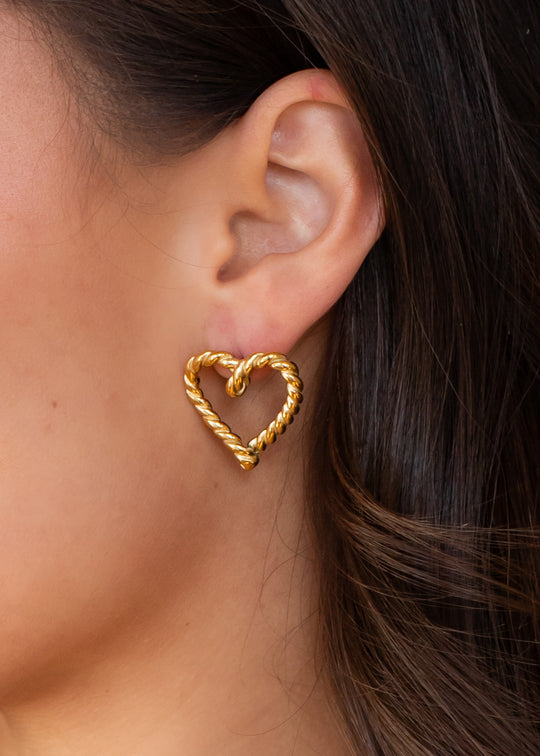 Luxe Gold Rope Heart Earrings