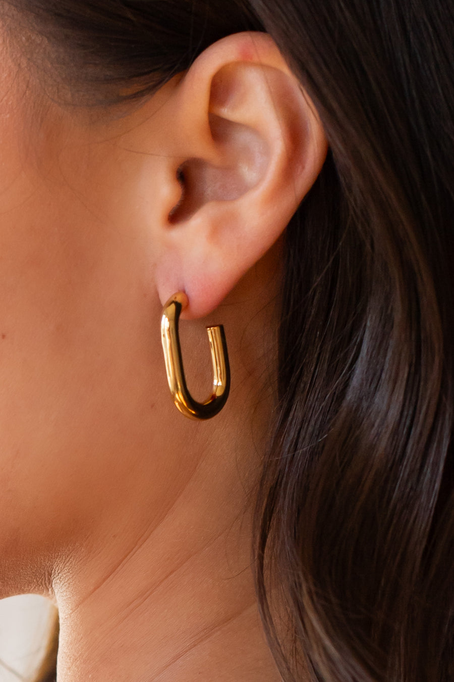 Luxe Gold Hollow Oval Hoops