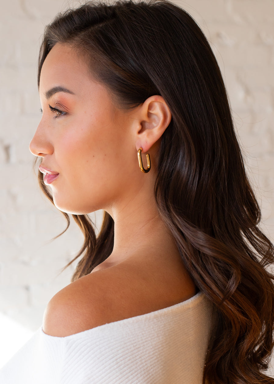 Luxe Gold Hollow Oval Hoops