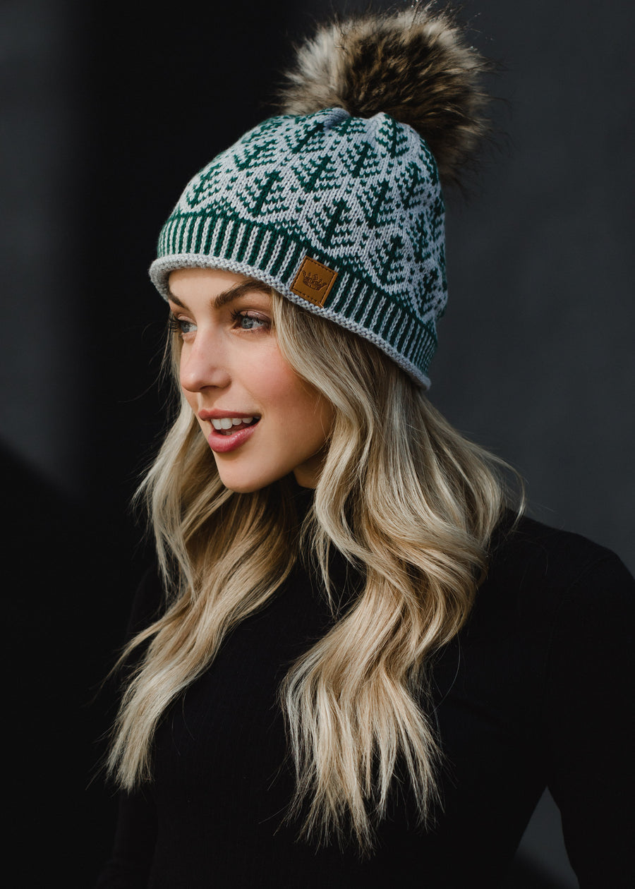 tree design green hat