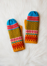 womens patterned colored mittens