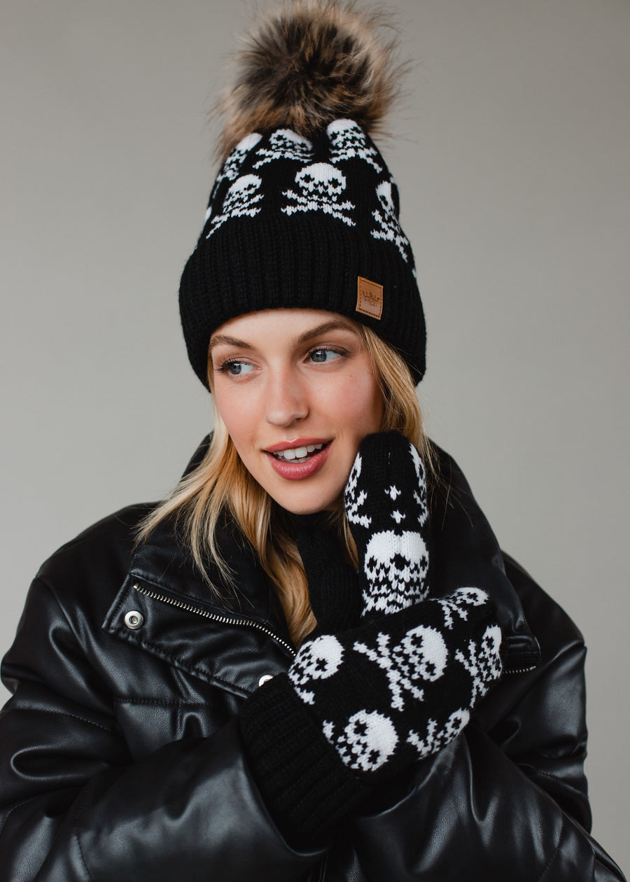 Skull Pattern Pom Hat - Black