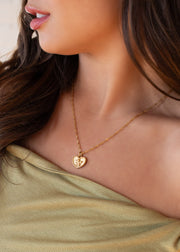 Luxe Gold Heart Pendant Necklace