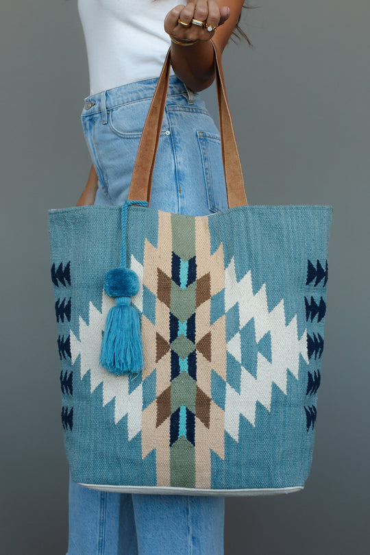 WOVEN-889_LIGHT BLUE