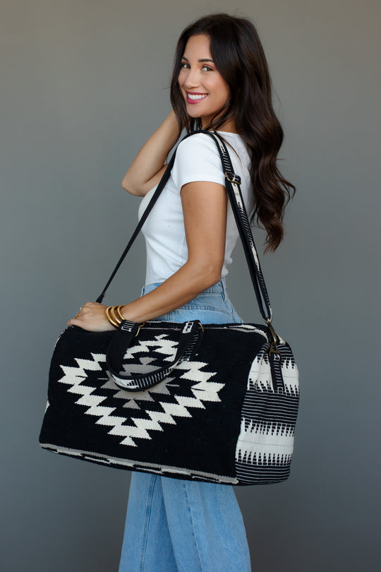 WOVEN-909_BLACK