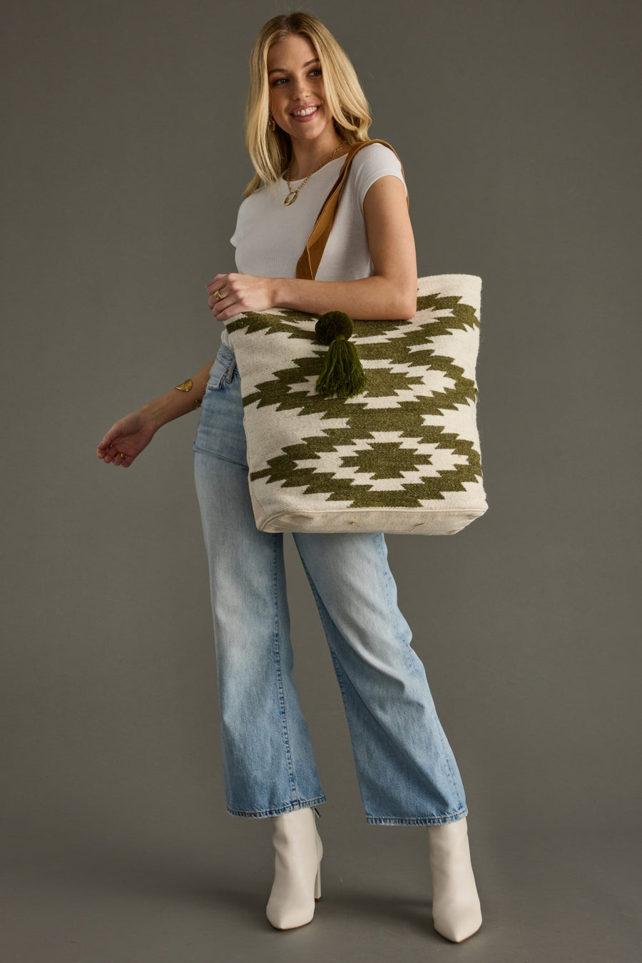 WOVEN-749_CREAM
