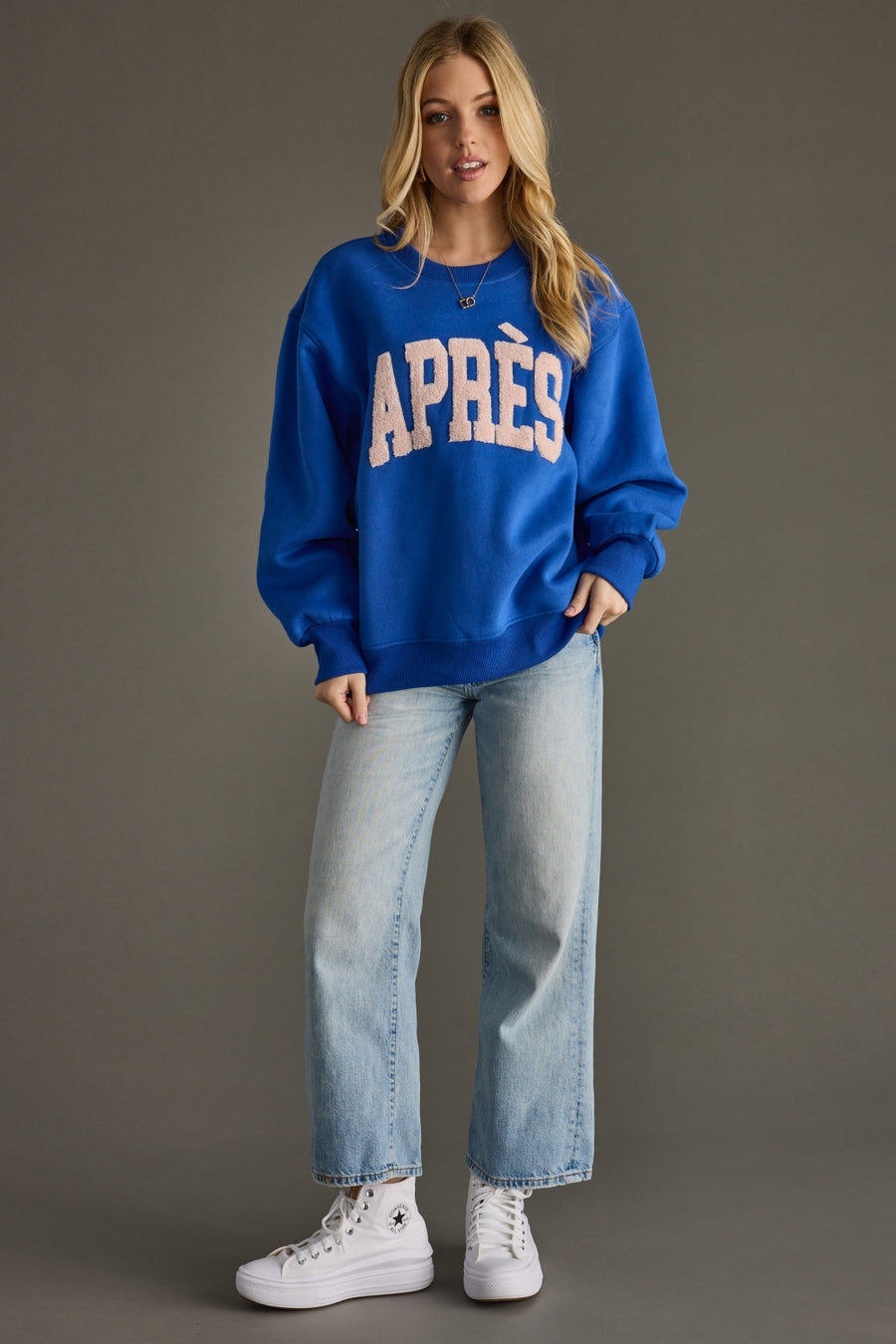 blue and light Pink Apres sweatshirt, apres sweatshirt, blue sweatshirt, oversized sweatshirt, women's sweatshirt, ski trip