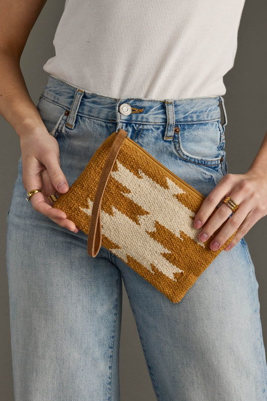 WOVEN-729_CAMEL